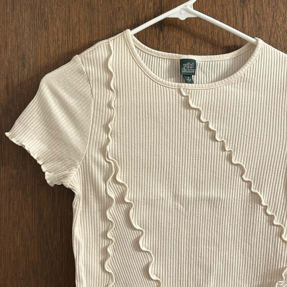 Lettuce Cut Ruffle Baby Tee
